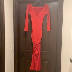Slinky red dress w/ split and side ruching detail